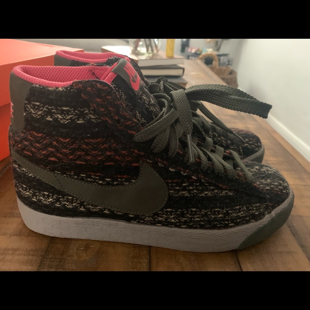 Nike Blazer Mid Premium - Picture 3 of 5